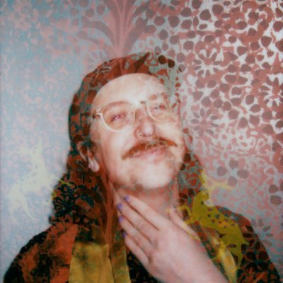 former @smartbar Resident, current Refuge Worldwide resident - olintechno (at) https://t.co/MtgsyGNWNs - they/them