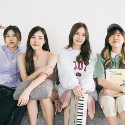 FANCLUB | Home Run Music label | 𝗦𝗨𝗣𝗣𝗢𝗥𝗧: #RubyTan #Puimek #CincinIrada #BellWarisara | 【NOT girlgroup😋】