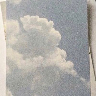 IvcAibmSRStehWC's profile picture. 