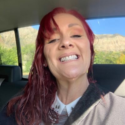 mersaides1286's profile picture. I feel so happy to be home alone with all my tile