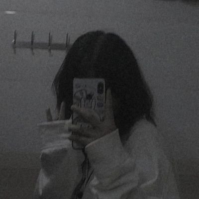 nabilaslays's profile picture. I am slay
