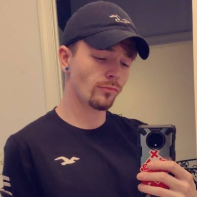 awest4056's profile picture. Food Enthusiast