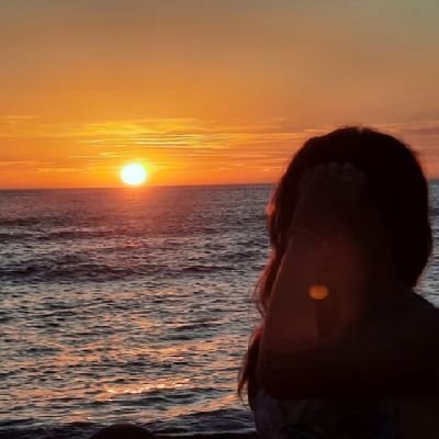 miicaa_echev's profile picture. 