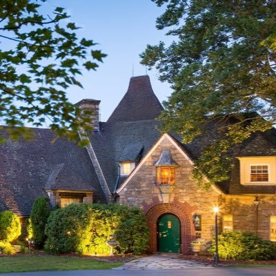 Elegant Inn and Spa atop Huckleberry Mountain - owned and managed by the Logan Family