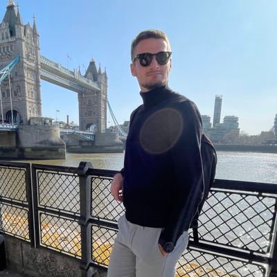 DesetakM's profile picture. 