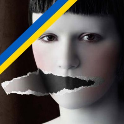En solidarité avec le peuple d'Ukraine  #Laminutedelhistoire .. Ici on ne passe pas son temps à prendre des cocktails à l'ambassade de Russie