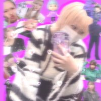 りの@永enn教👁🗨💋 (@r0_______0r) 's Twitter Profile