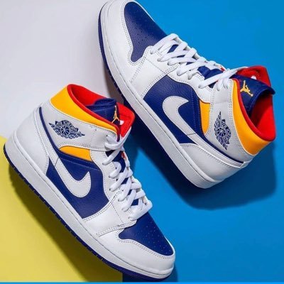 mi_jr23's profile picture. #23⚽️🏀🏈🇳🇬Student athletes🏅🏆 Snapchat: mi_jr23 Twitter: @mi_jr23