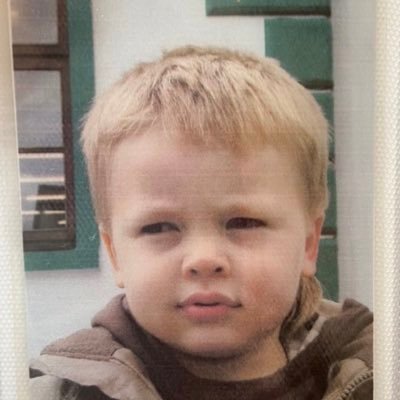 TheRealLouisMc1's profile picture. Love