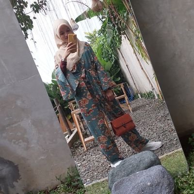 welcome to my site of microblogging! an engineer, soon to be entrepreneur.