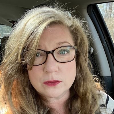 stephpmba's profile picture. Lover of humor, vintage things, EDM, crochet nerd, education and book folding. Unique and eclectic.