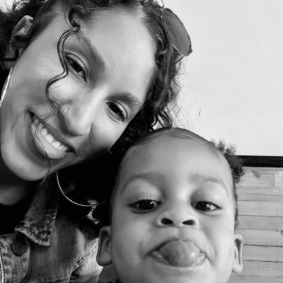 Jhen0629's profile picture. 