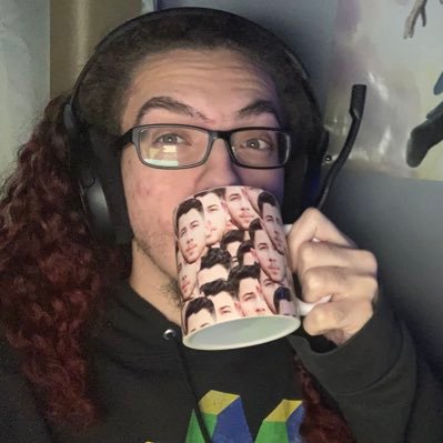 Howdy Hey. SMITE, Mortal Kombat n stuff. Twitch mod for some fantastic people. Inconsistently consistent streamer. fineokay waterboy 🥤| 🏳️‍🌈🇵🇷 | 25