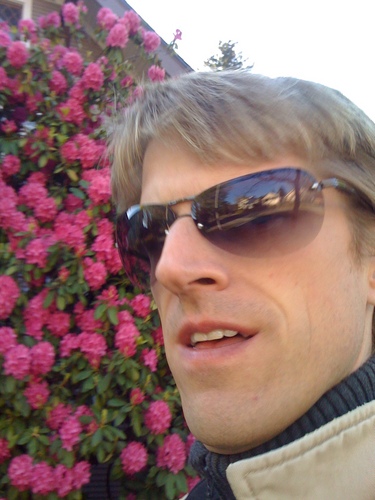 jstew1022's profile picture. living the life of a post-post modern dancer as a massage practitioner while
working with small to mid-size arts non-profits. Fun!