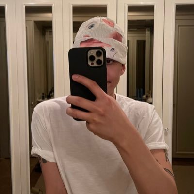 kimgoldu's profile picture. 콜드때매 현생망한 직딩🌊