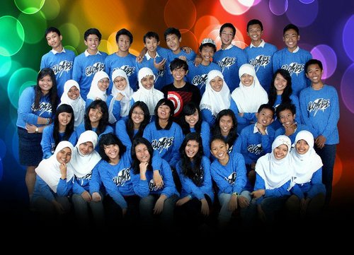 Glosbe11's profile picture. (G)racious capab(L)e extra(O)rdinary harmoniou(S) the(B)est sp(E)cial || 9B 2010/2011 || Graduated of SMP Negeri 2 Kota Cirebon