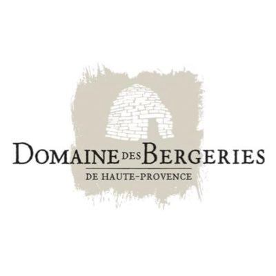 Vignoble en Haute Provence 🍷Culture viticole IGP et oléicole AOP 🌱Bio depuis sa création 🍇🏡Oenotourisme et Hébergement Venez séjournez au coeur des vignes