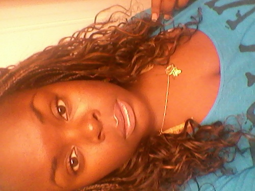 ARiEbaee's profile picture. 19yrs yung! in love widd ma self fuhk thee rest! #RNT