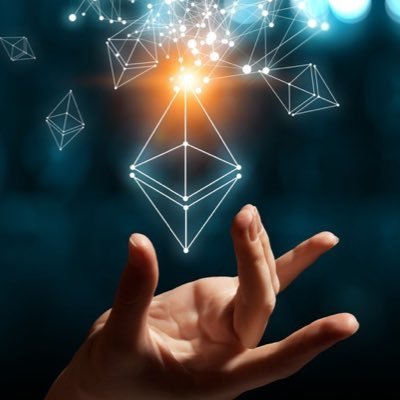 lukasz_skorski's profile picture. 