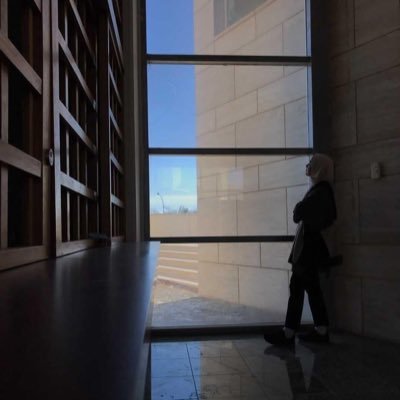 AbozaidNaela's profile picture. ‏‏‏محاسِبة💰📊 مُناظِرة🗣 نحب الكتابة (نخربش) ، 🎸🎼🎬📸love art ,فنّي الجديد ⬅️string art🖌🔨📌🛠،
هون_ليبيا❤