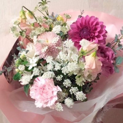 na___pos's profile picture. 