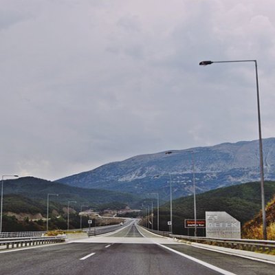 NewsroomZougla's profile picture. 