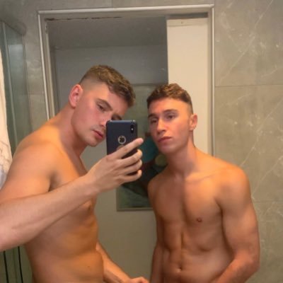 2young guys exploring the world & our sexualities 😏 feel free to contact us •TOP 0.09% on #ONLYFANS(🇬🇧) 🇱🇻+🇮🇹