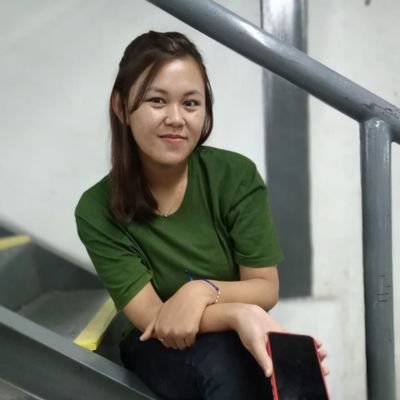 putri_vinsensia's profile picture. Love your self