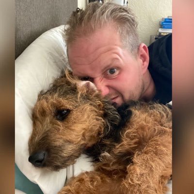 jonnyreed's profile picture. professional melancholic. internationally recognised freerunner. more heart than brains.