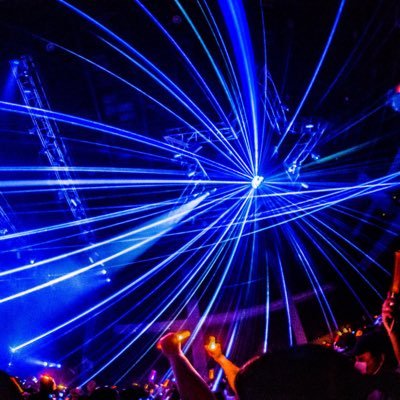 neomirage713's profile picture. アイドルと酒とお馬さん🐎が好き たまーに📷やってます #よかっめら