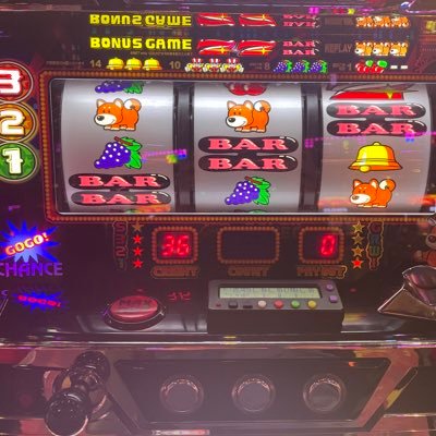 JUGGLER専業🤡ジャグラーが打ちたい💪ジャグラーで勝ちたい📈ジャグラー上手い人になりたい🙋♂️ 週休2日で仕事して休日は朝1から閉店まで🤡収支は5年連続プラス👍昨年は+965k✨稼働数値もまとめてます📝ハマりの先の景色が見たい😇可能性があるなら追いたい👊ただただJUGGLERが好きです🤡✨🤣