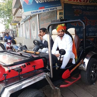 TSSisodiya89's profile picture. हर हर महादेव 🚩🚩
जय श्री राम 🚩🚩
वंदेमातरम 🚩
गर्व से कहो हिंदु है हम