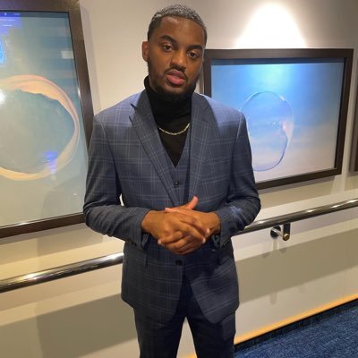 jflem__12's profile picture. ΞΒ🦍 • Educator📕