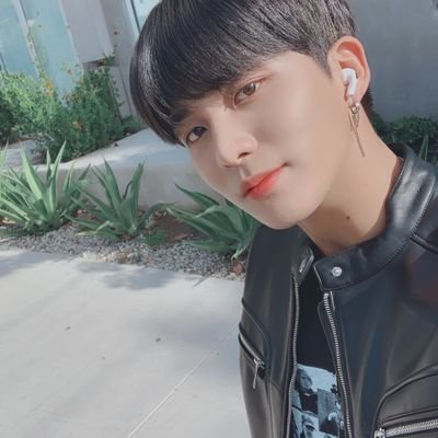 𝟤𝟤 𝘺𝘦𝘢𝘳𝘴 𝘰𝘭𝘥 | 𝘯𝘴𝘧𝘸 𝘸𝘳𝘪𝘵𝘦𝘳 | 𝘛𝘏𝘈𝘐&𝘌𝘕𝘎 | 𝖠𝖳𝖤𝖤𝖹 | 𝖲𝖥𝟫 | 𝖳𝖧𝖤 𝖡𝖮𝖸𝖹 | ฟิครายวัน #วันนี้พี่ยูจีบติดรึยัง