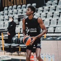 Kostas Antetokounmpo(@Kostas_ante13) 's Twitter Profileg