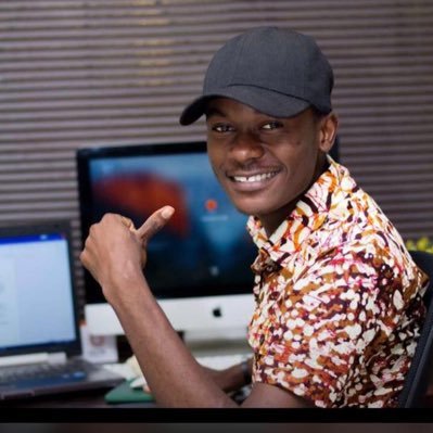 Christian || Graphic Designer(Motion and Static) || Cooperate Photographer || love Sports and Wild life Photography