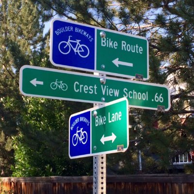 BoulderBikeBus's profile picture. Helping kids get to school safely, having fun, and spreading joy—join us on Boulder's Bikeways! #BikeBus #BiciBus

Launching Fall 2022