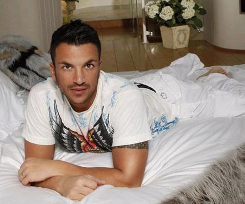 PAndrefans's profile picture. @mrpeterandre showed his support with his latest show H2H'here to help' time to show him our support! Join today