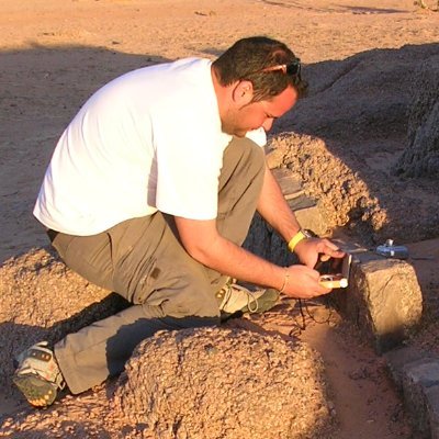 Geologist UCM, exploring the world, traveller.
Science, Tectonics, Geophysics.
Basketball, futbol, MTB, hiking