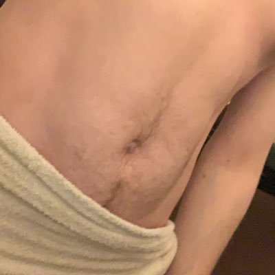 22 vers top ✖️ 18+ NSFW ✖️ Dms open ✖️ message me for my snap ✖️ don’t send face pic