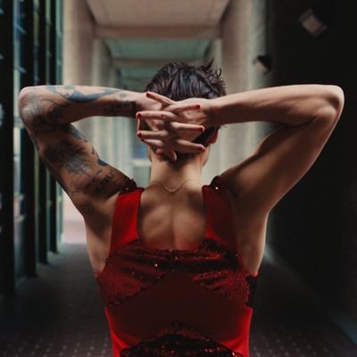 Fangirlatitsbe2's profile picture. Supporting my loves