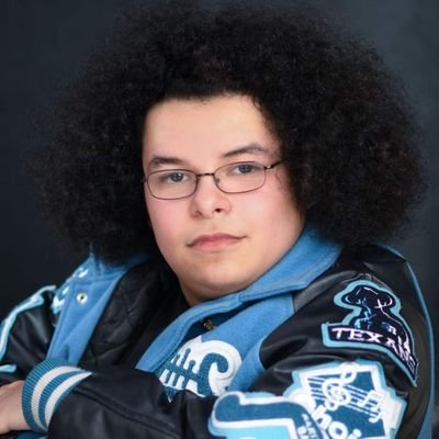 BenturaDante's profile picture. I am an aspiring singer/actor trying to make his dreams come alive.