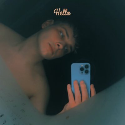 Airs 👋🏻 | He / They 🧚🏻♂️| Twitch Affiliate 🔴💟| UK Gaymer 🏳🌈| ✨ Video Game Marketeer 🎮📈| All opinions are my own 📋| Libra ♎️| Formerly Mod Meadows