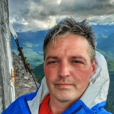 Photographer based out of WA, landscapes and portraits
https://t.co/bQErsomkZT