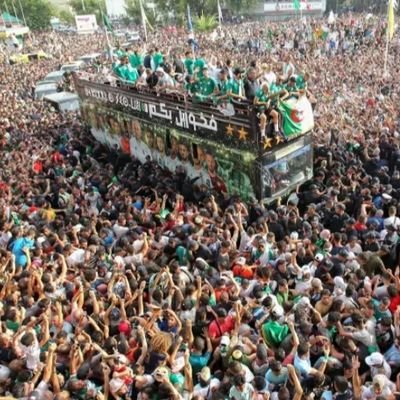 L'Algérie 🇩🇿🔥, un peu de Gazouz🥤, 
encore l'Algérie 🇩🇿🔥 et pour finir,
un peu de limonade 🥛🫧 👍🏻