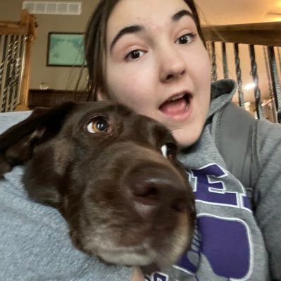 cluhria's profile picture. 