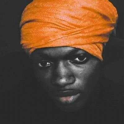 __tuminii's profile picture. ∆in't Holy...♎💸

|Random photos with random objects📷  |📚 books and music 🎧 |6ft guy with___$$🍃|