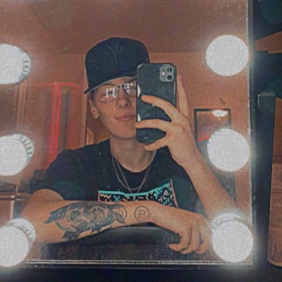 🏳️‍🌈 snap•sidneydawn20