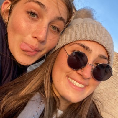 Annamariatino's profile picture. 