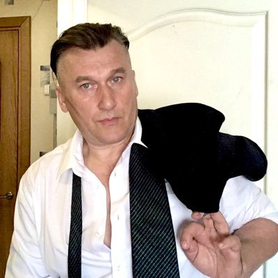 rey_5crazy's profile picture. Достиг возраста, когда внутреннее мировоззрение сопоставимо с догмами мысленных процессов, противоборствующих непреложности неизменной точке зрения.